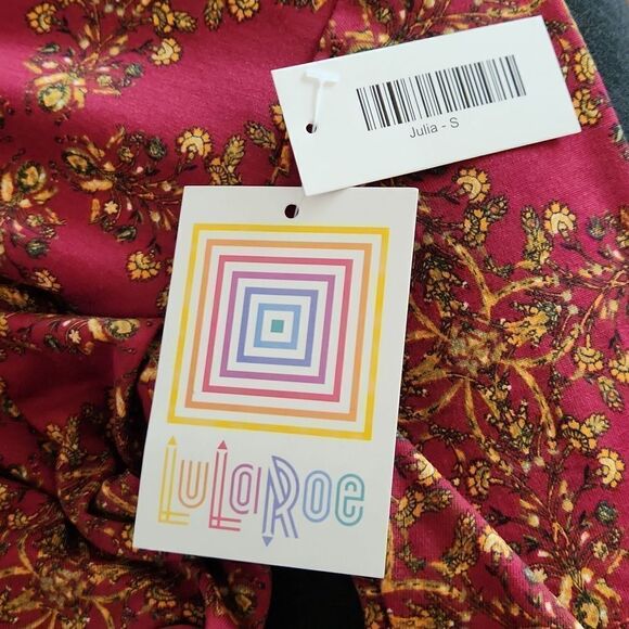 LulaRoe NWT Julia women's small short sleeved dress - Picture 6 of 7